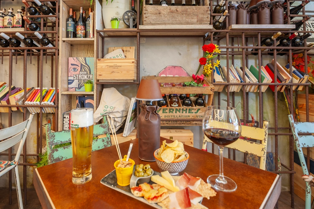 Aperitivo-Tagliere-Bar-Senso-Unico-Olbia